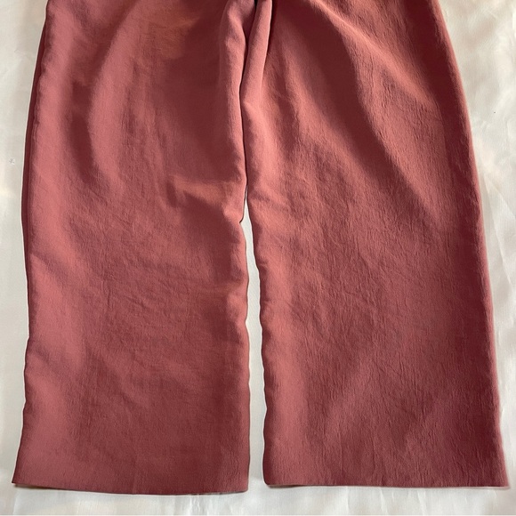 Aritzia- The Effortless Pants Cropped Crepette Wide Leg Size 6 Dusty Coral - Picture 7 of 9